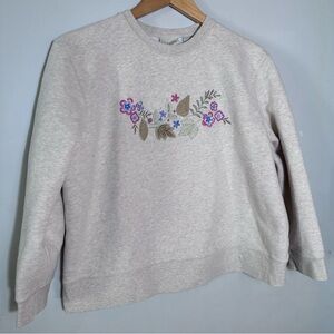 Vintage floral embroidered Beige sweatshirt